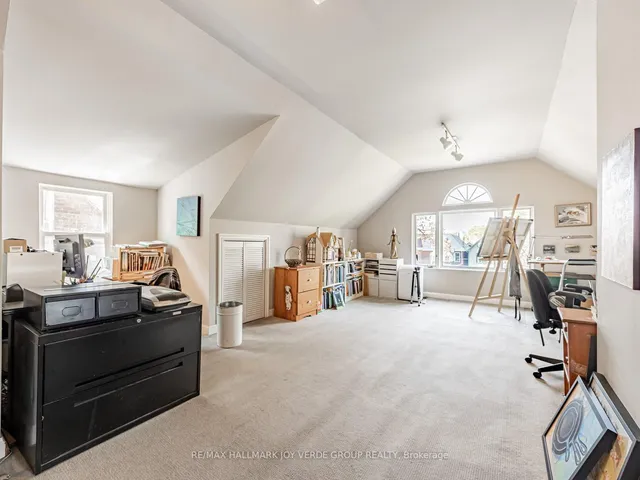 Additional image 17 of 124 Delaware Ave