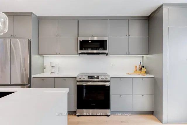 Additional image 10 of 1210 Thorpe Rd Unit 308