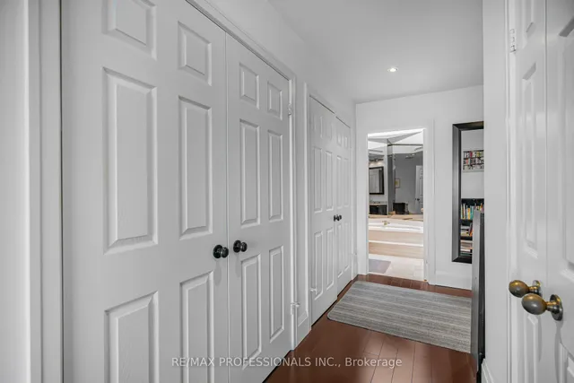 Additional image 21 of 2010 Islington Ave Unit PH03