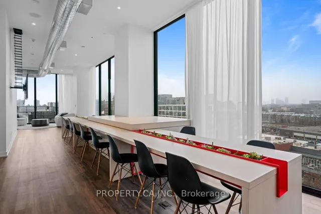 Additional image 22 of 135 East Liberty St Unit 1003