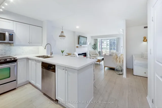 125 Western Battery Rd Unit 1509