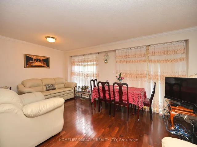 Additional image 9 of 120 Collins Cres Unit 119