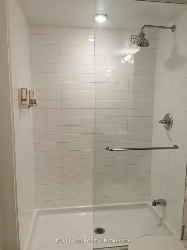 Additional image 23 of 38 Dan Leckie Way Unit 517