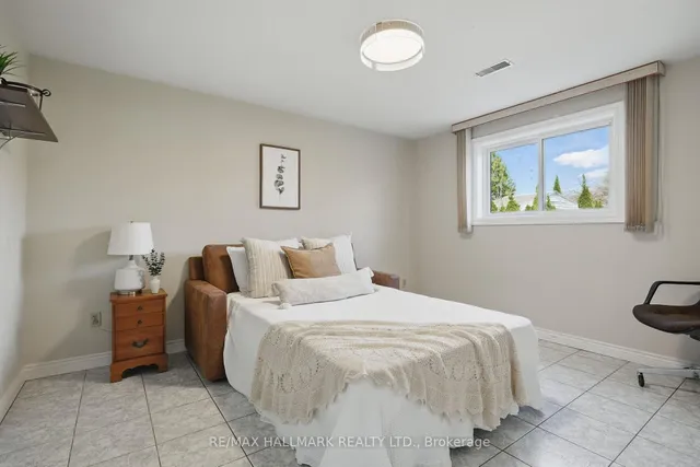 Additional image 29 of 44 Arkona Dr