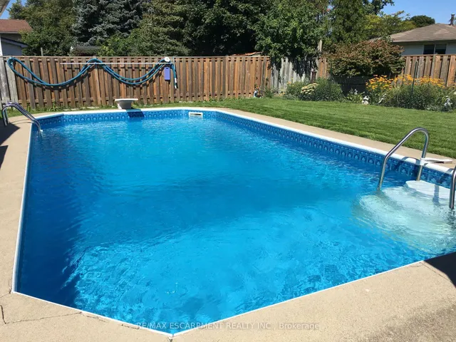 Additional image 27 of 121 Gordon Drummond Ave