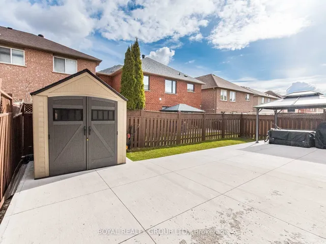 Additional image 46 of 13 Crevice Gate