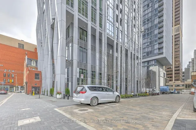 Additional image 4 of 1 Yorkville Ave Unit 1212