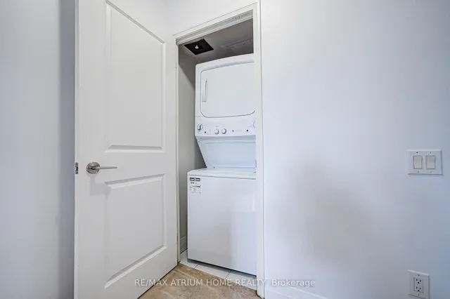 Additional image 21 of 23 Carlton St Unit 310