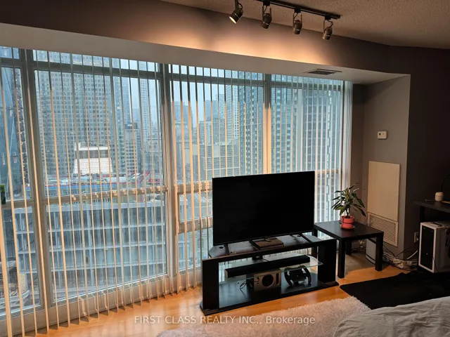 Additional image 2 of 18 Yonge St Unit 2204