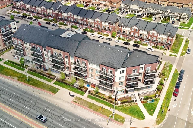 Additional image 45 of 50 Sky Harbour Dr Unit 411