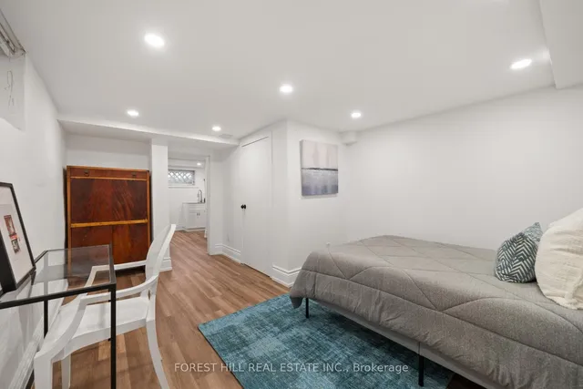 Additional image 18 of 23 Midburn Ave