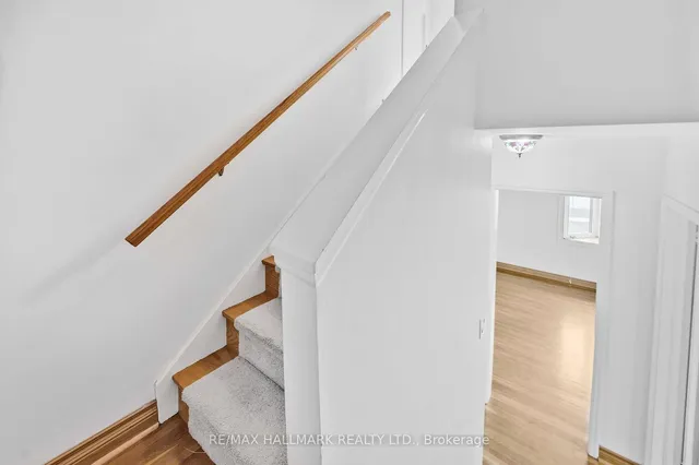 Additional image 26 of 17 Tofield Cres