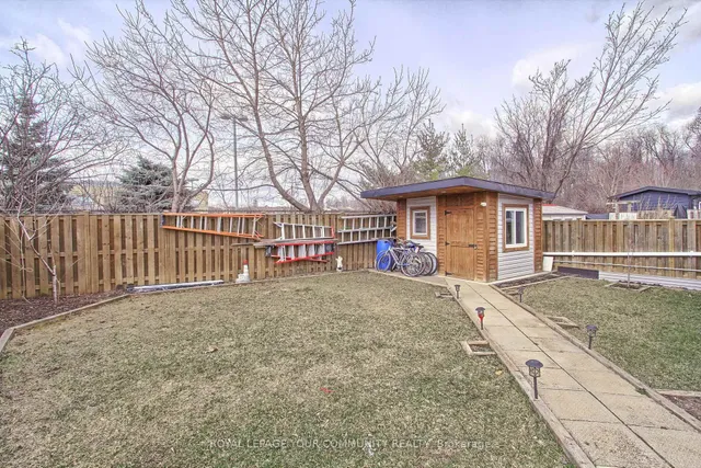 Additional image 46 of 41 Mandarin Cres