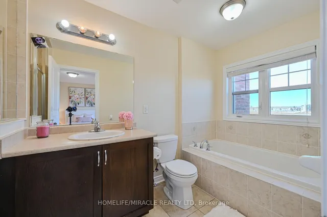 Additional image 35 of 26 Hogan Manor Dr