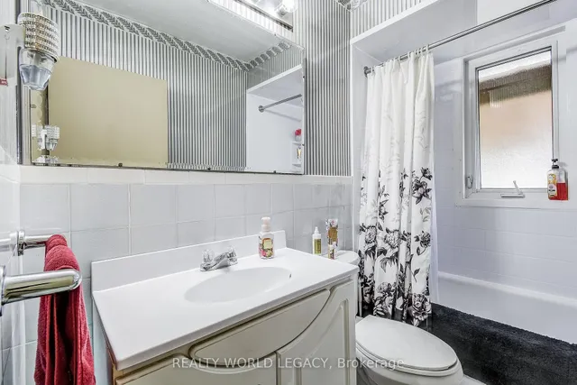 Additional image 18 of 77 Hopkins Crt