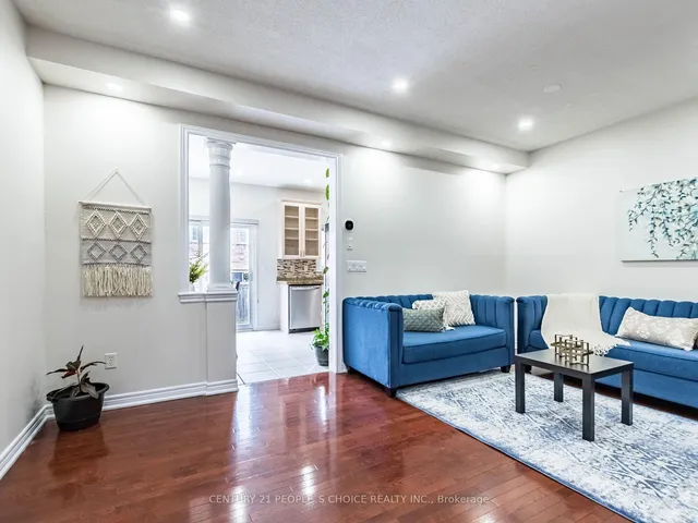 Additional image 6 of 74 Crystalview Cres