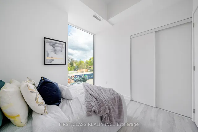 Additional image 18 of 8 Olympic Gdn Dr Unit 28