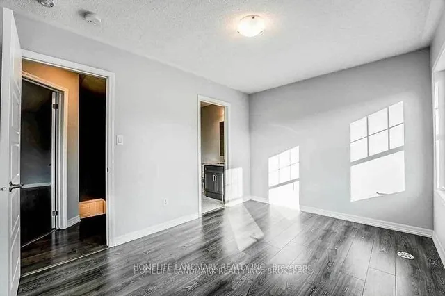 Additional image 23 of 3077 Mistletoe Gdns