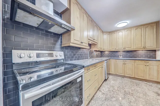 Additional image 19 of 1250 Bridletowne Circ Unit 1204