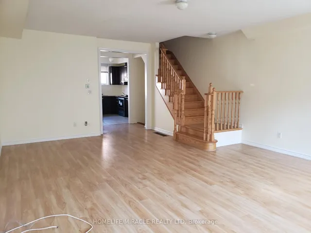 Additional image 5 of 11 Shiff Cres