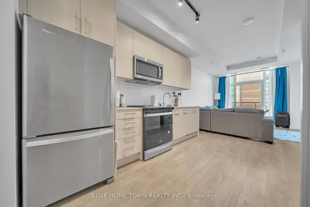 Additional image 11 of 286 Main St Unit 810