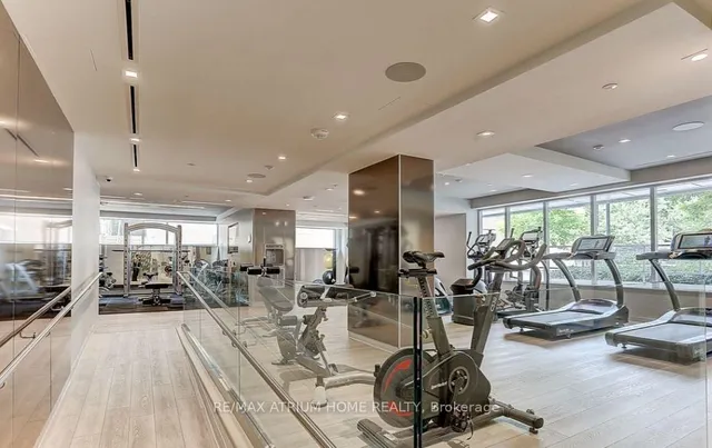 Additional image 5 of 50 Mccaul St Unit 816