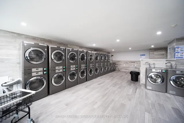 Additional image 35 of 4 Lisa St Unit 815