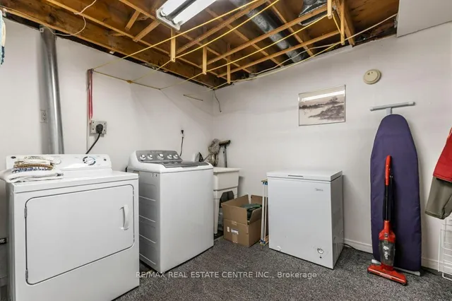 Additional image 29 of 65 Lorne Scots Dr