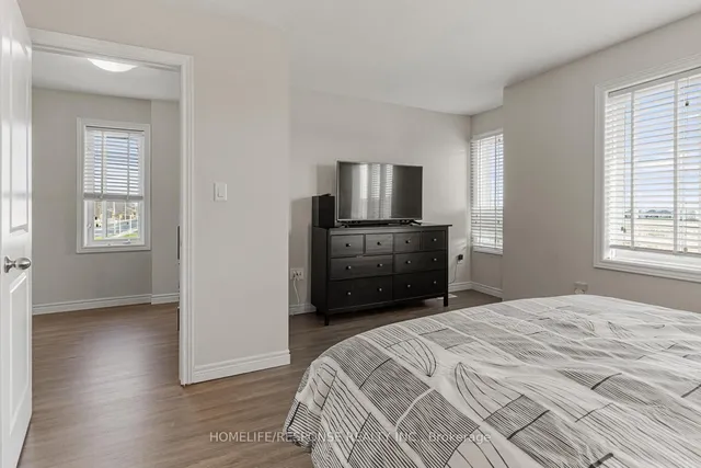 Additional image 30 of 67 CROSSINGS Way