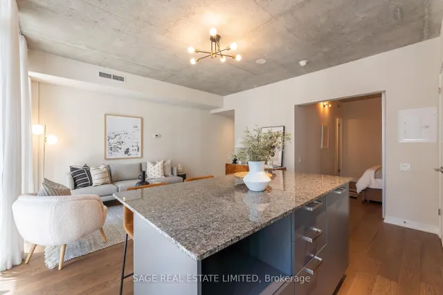 Additional image 10 of 95 Bathurst St Unit 516