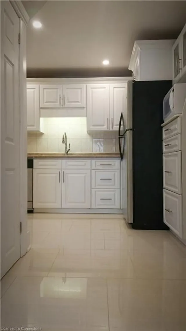 Additional image 6 of 156 Mill St