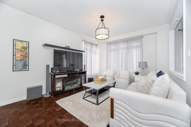 Additional image 9 of 383 Queen Mary Dr