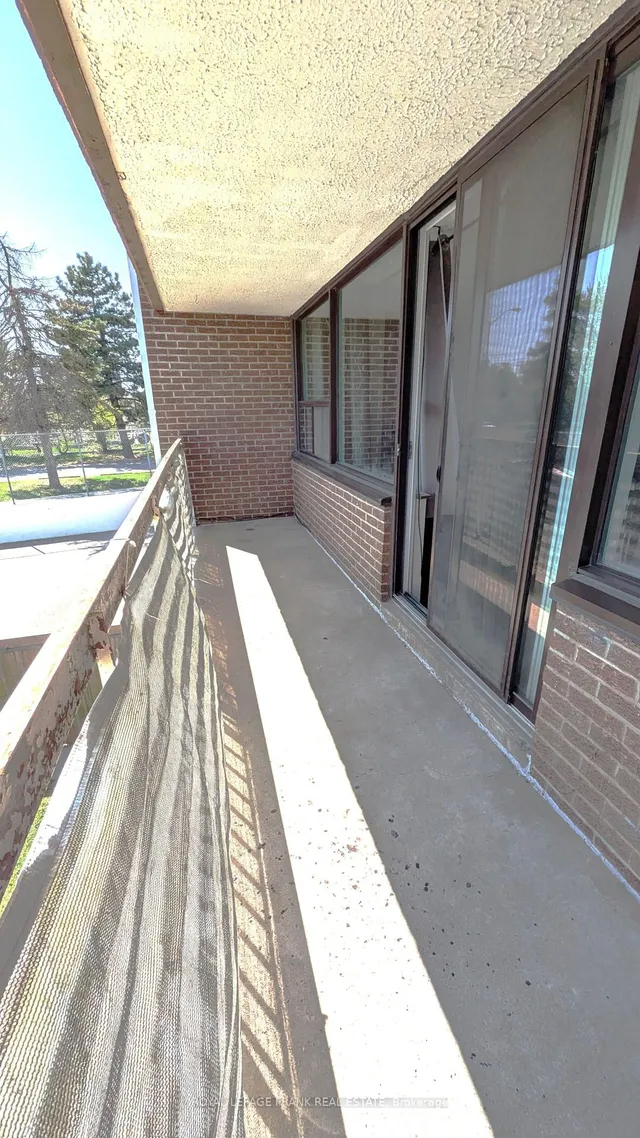 Additional image 14 of 4060 Lawrence Ave Unit 220
