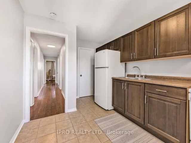 Additional image 20 of 33 Everett Cres