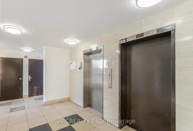 Additional image 8 of 4673 Jane St Unit 1007