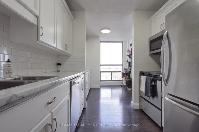 Additional image 9 of 222 Jackson St Unit 1406