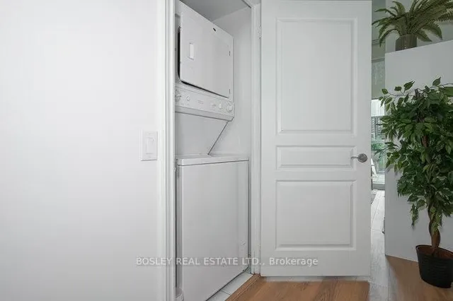 Additional image 21 of 437 Roncesvalles Ave Unit 112