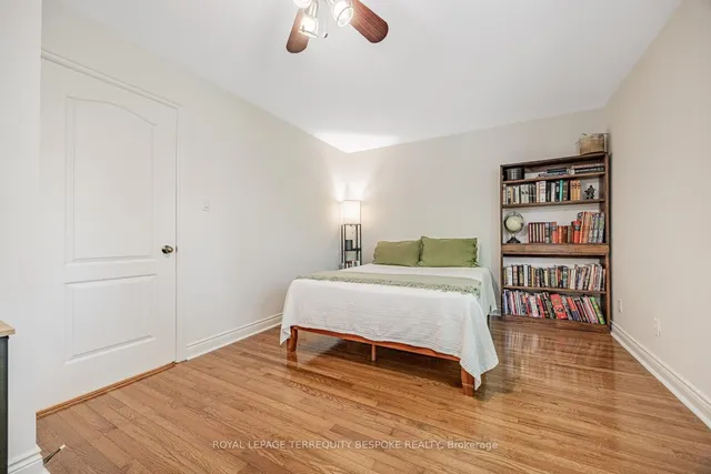 Additional image 20 of 379 Albany Ave