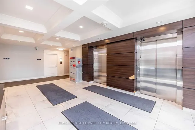 Additional image 41 of 630 Sauve St Unit 404