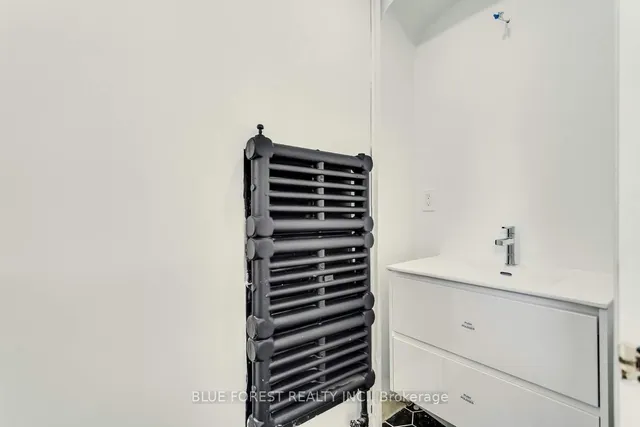 Additional image 17 of 8 Lauder Ave