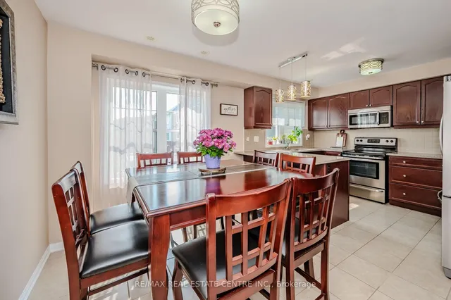 Additional image 7 of 47 Vanhorne Clse