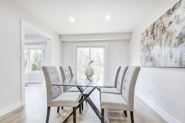 Additional image 37 of 2192 Margot St