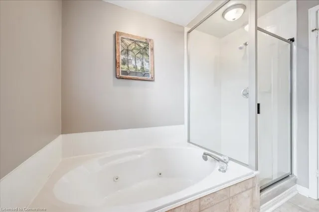 Additional image 21 of 5 Quinte Cres Unit 2