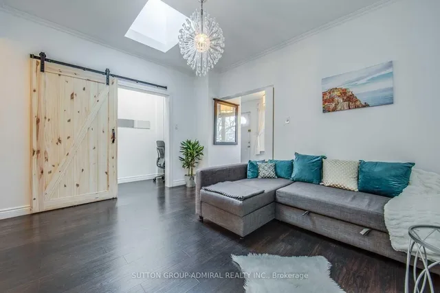 Additional image 8 of 53 Rhodes Ave