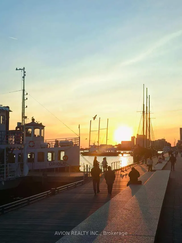 Additional image 32 of 88 Harbour St Unit Unit #1811