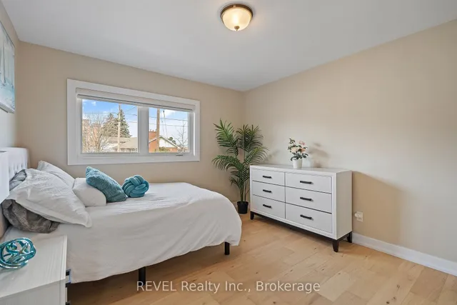 Additional image 16 of 28 Dale Ave