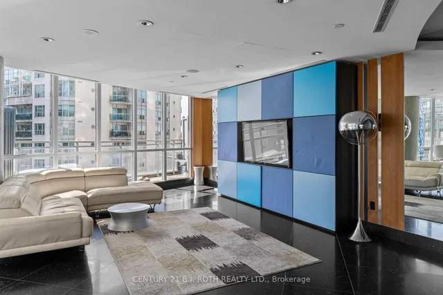 Additional image 26 of 38 Dan Leckie Way Unit 1103