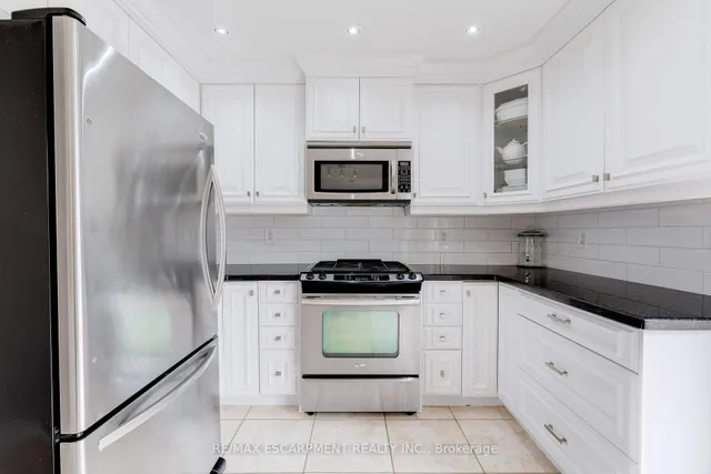 Additional image 9 of 2408 Paula Crt