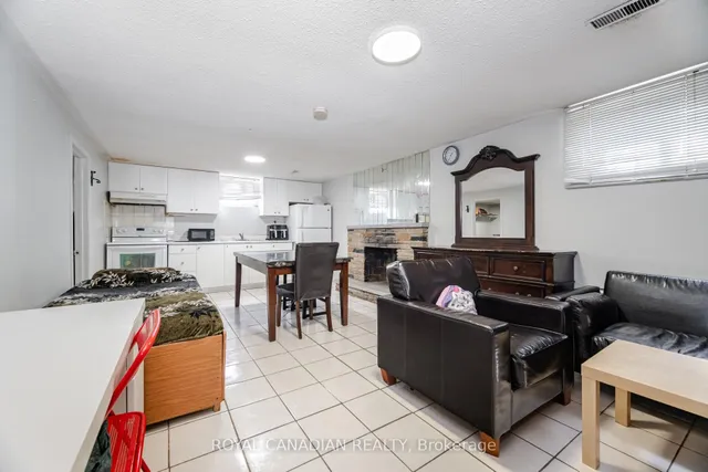 Additional image 29 of 3087 Redbank Cres