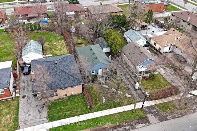 Additional image 34 of 14 Byng Ave